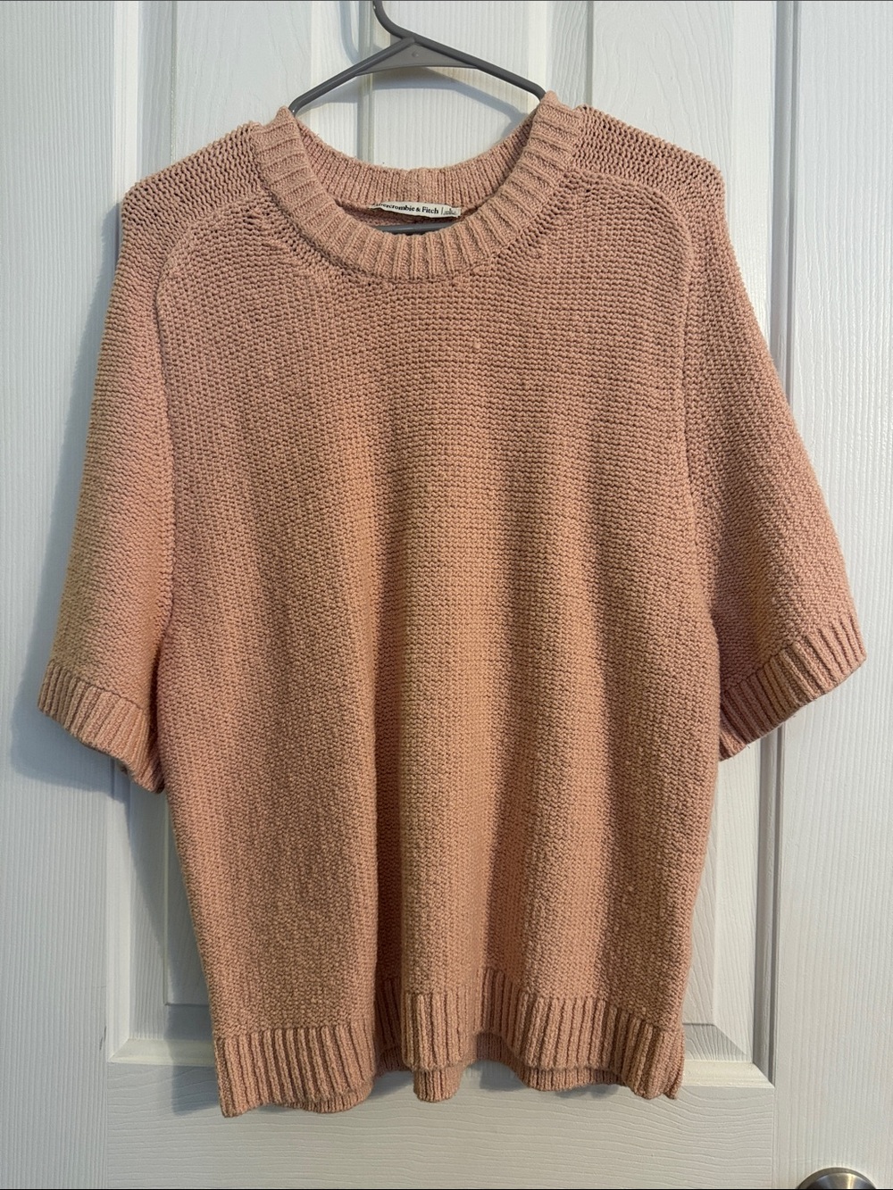 Abercrombie Short-Sleeve Crewneck Sweater in Blush Pink